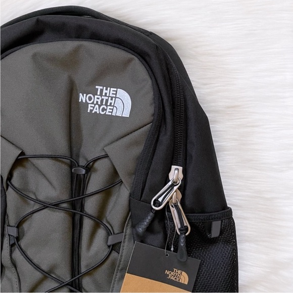 The North Face Unisex Jester 28 Liter Backpack - Picture 2 of 7